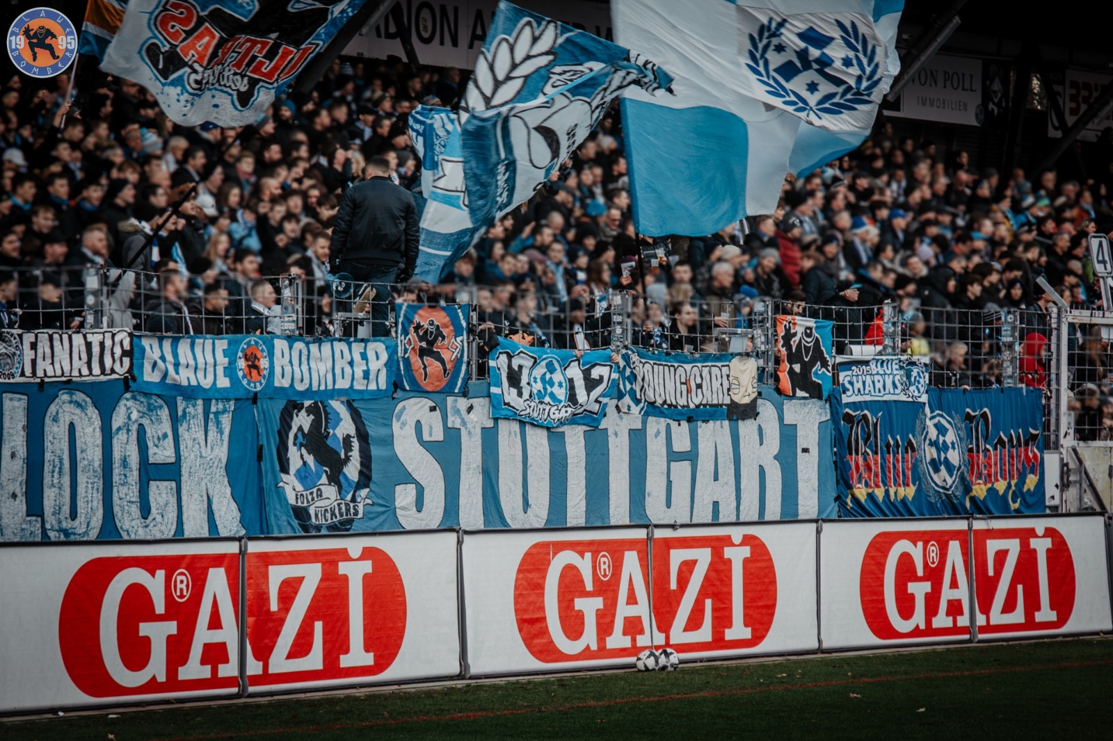 1312-Fahne: Erfolgreiche Gerichtsverfahren